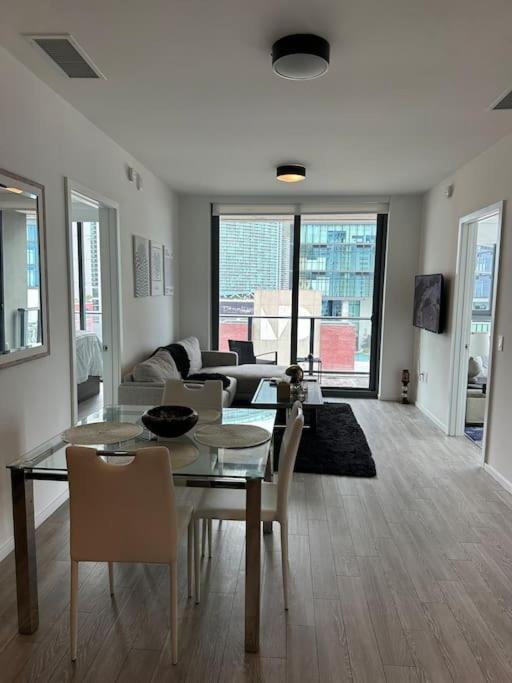 Apartament Luxury 2Br Corner Apt Downtown Mia Miami Zewnętrze zdjęcie